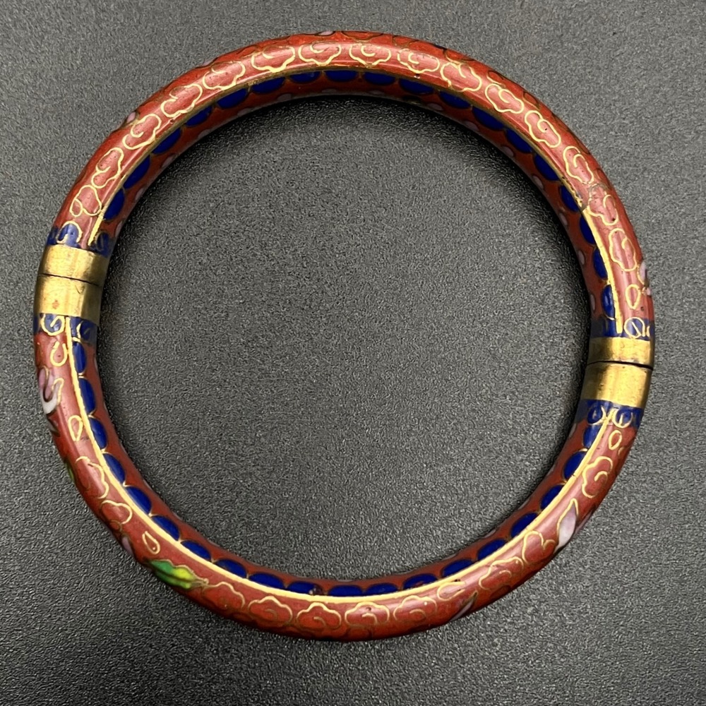 Vintage Cloisonne Enamel Bangle Bracelet Red Floral Hinged Brass 7.25 - Picture 6 of 9